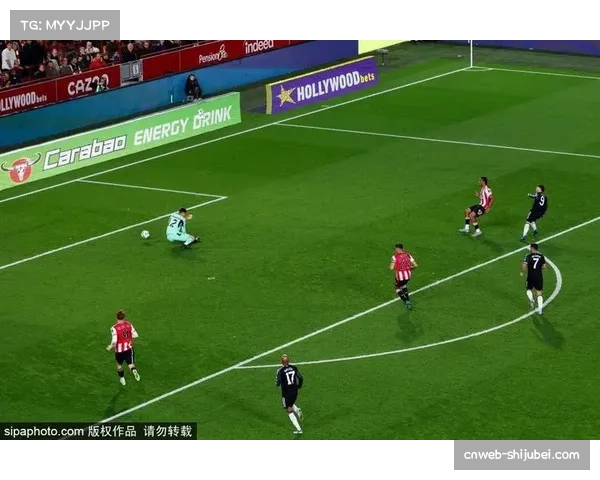 欧联杯本赛季场均进球数较上赛季增长0.3，进攻火力增强